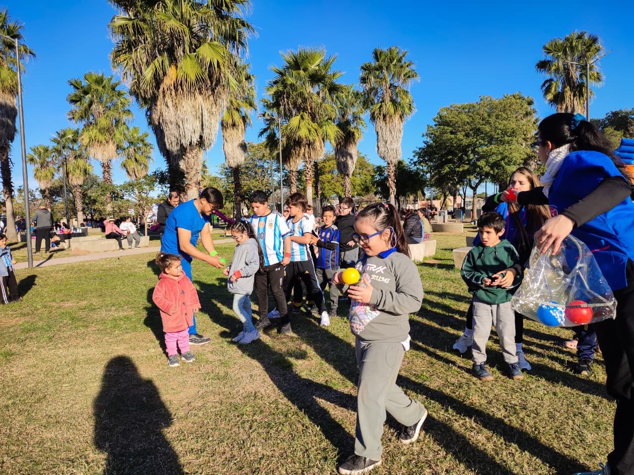 Jornada recreativa al aire libre en Yo Puedo